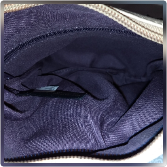 Mini crossbody - Picture 3 of 4